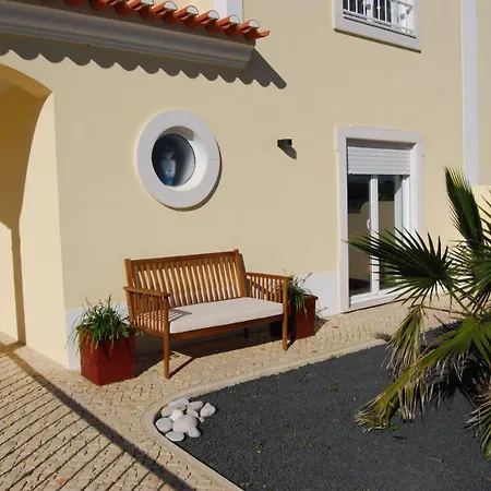 Hetty House - Ferrel, Big House, Balcony With Open View Ferrel (Leiria)