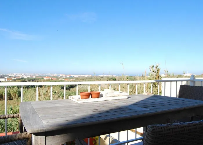 Hetty House - Ferrel, Big House, Balcony With Open View * Ferrel (Leiria)