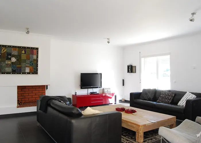 Apartament Hetty House - Ferrel, Big House, Balcony With Open View Ferrel (Leiria)